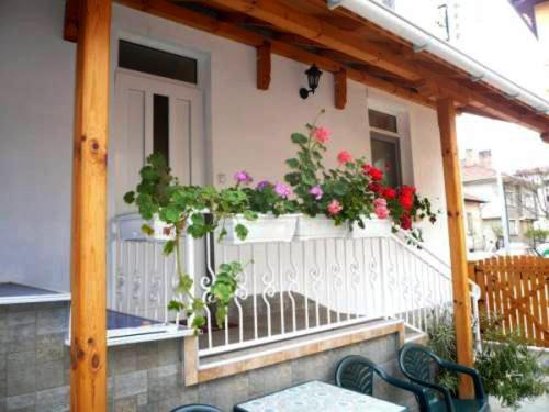 Къща За Гости Боляри Trjawna Exterior foto